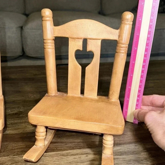 VINTAGE CERAMIC MINI ROCKING CHAIR ROCKER DOLLHOUSE SET OF 2 - Picture 6 of 15